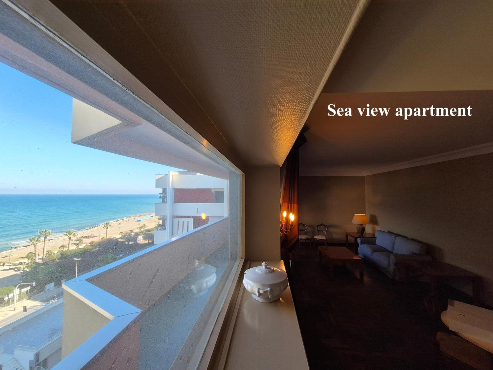 Front Beach Apartment - 3 Bedrooms Bari Exterior photo